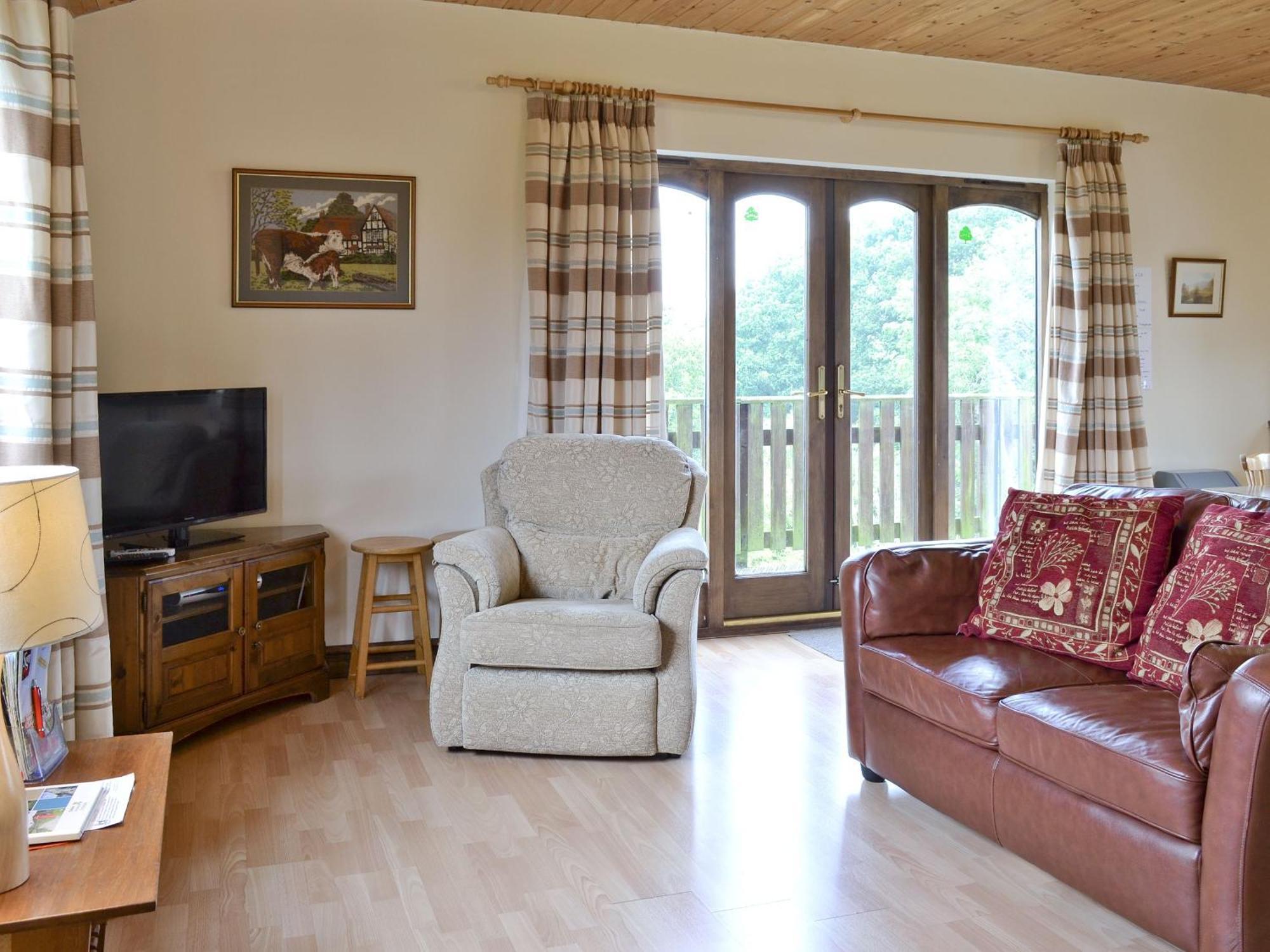 Woodside Lodge - Hw7520 Penybont Экстерьер фото