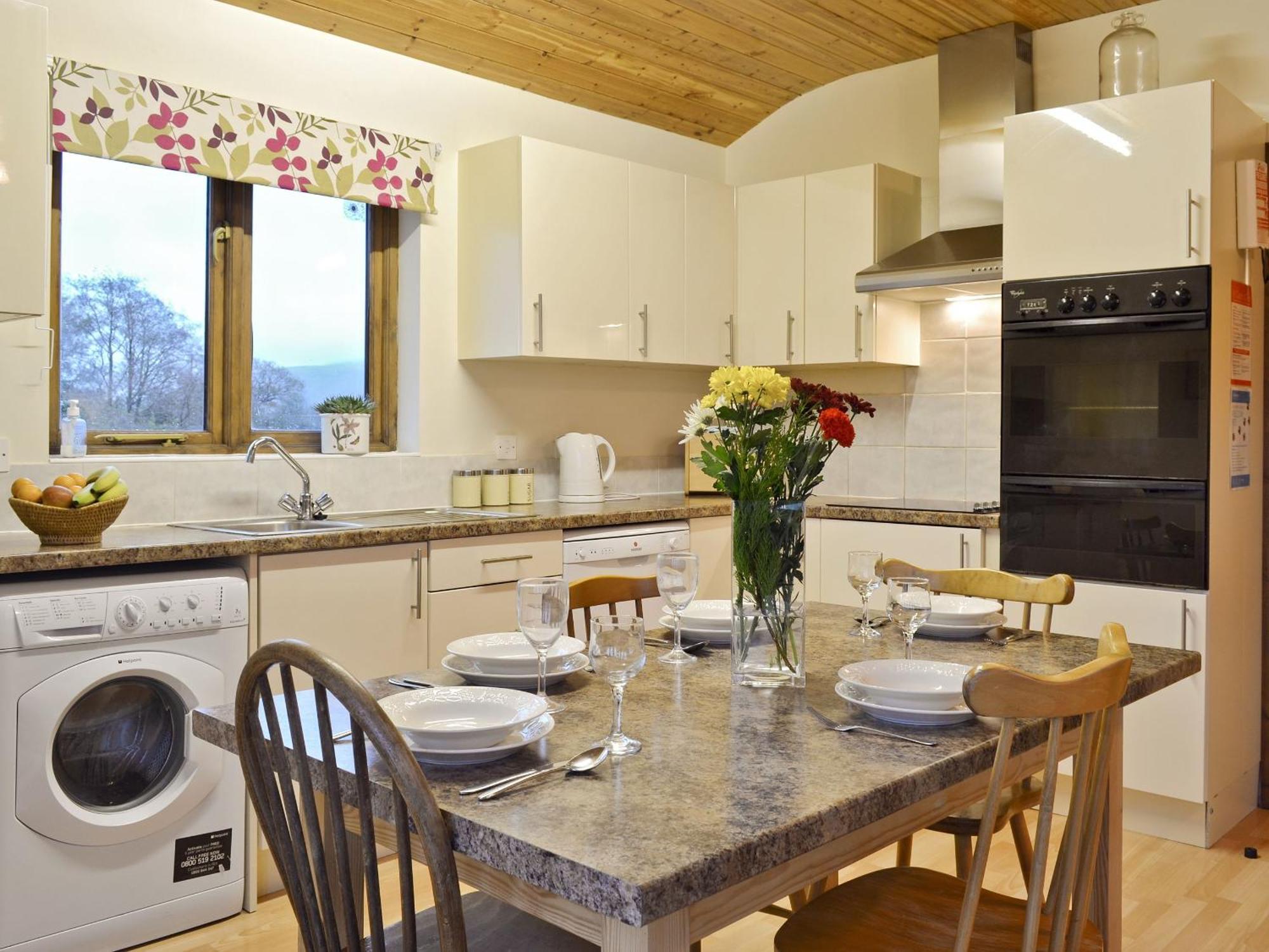 Woodside Lodge - Hw7520 Penybont Экстерьер фото